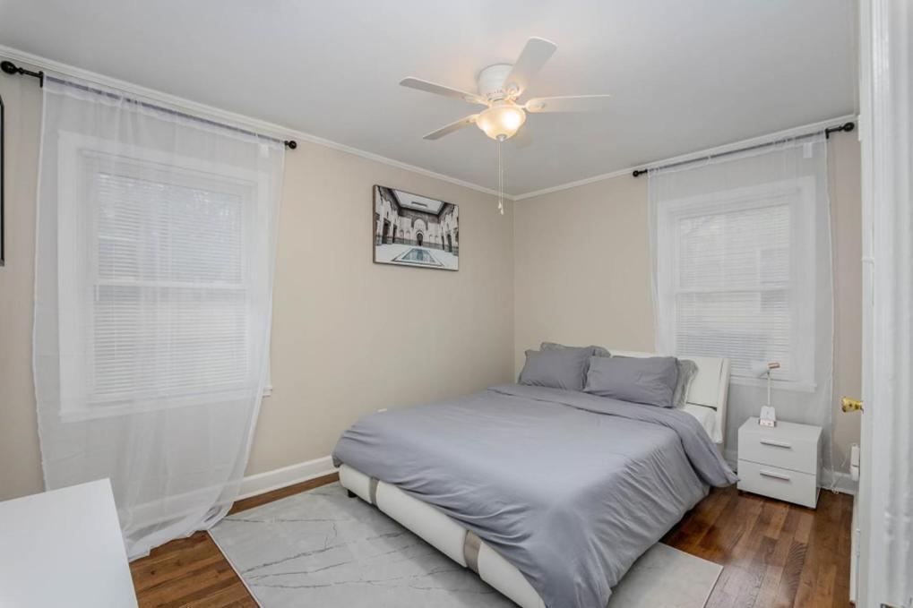 Minutes Away From Downtown Area Apartment Charlotte Exterior photo